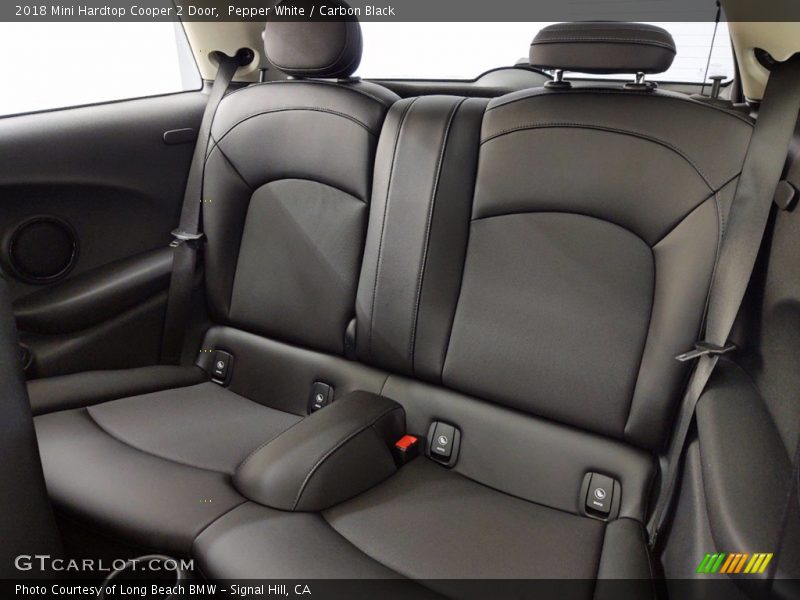 Pepper White / Carbon Black 2018 Mini Hardtop Cooper 2 Door