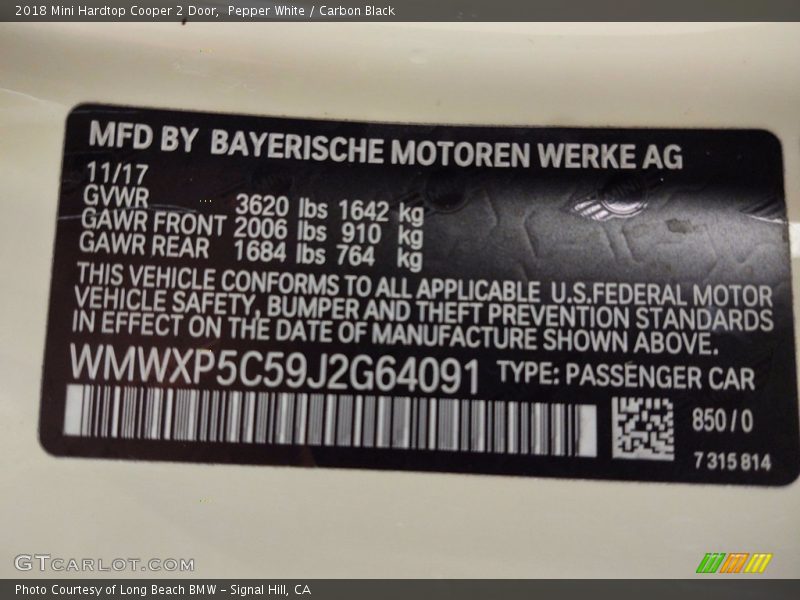 Pepper White / Carbon Black 2018 Mini Hardtop Cooper 2 Door