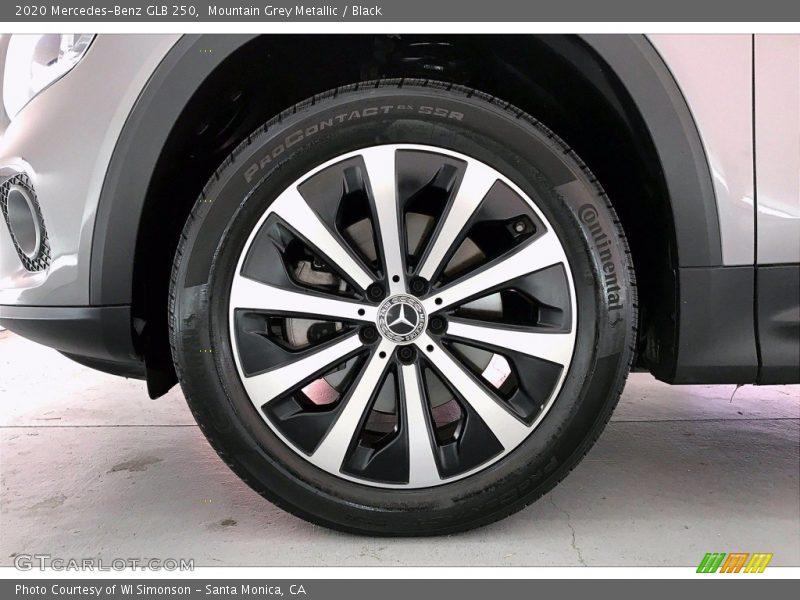 Mountain Grey Metallic / Black 2020 Mercedes-Benz GLB 250