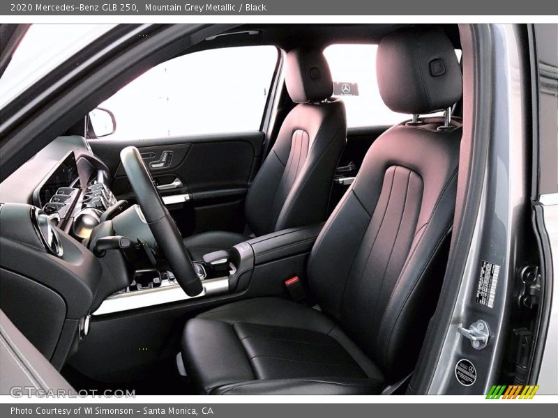Mountain Grey Metallic / Black 2020 Mercedes-Benz GLB 250