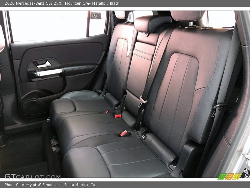 Mountain Grey Metallic / Black 2020 Mercedes-Benz GLB 250