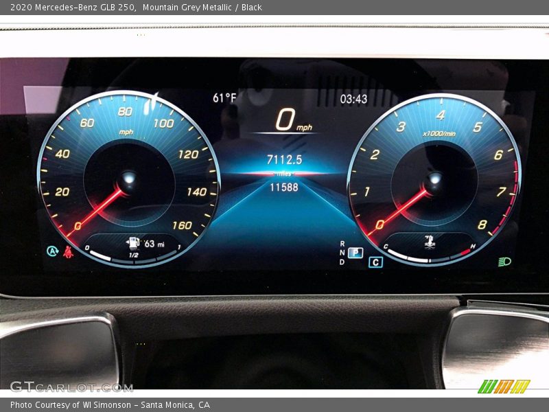 Mountain Grey Metallic / Black 2020 Mercedes-Benz GLB 250