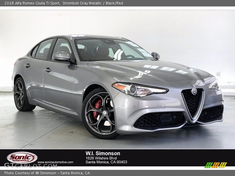 Stromboli Gray Metallic / Black/Red 2018 Alfa Romeo Giulia Ti Sport