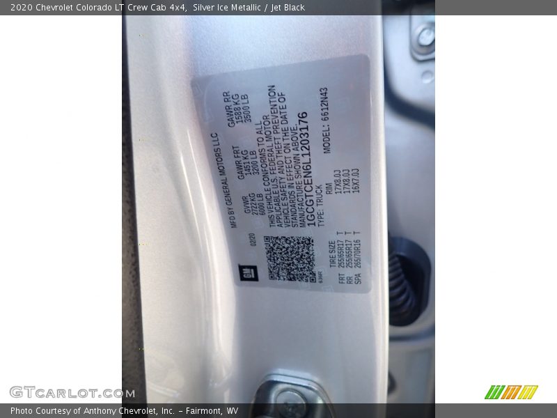 Silver Ice Metallic / Jet Black 2020 Chevrolet Colorado LT Crew Cab 4x4