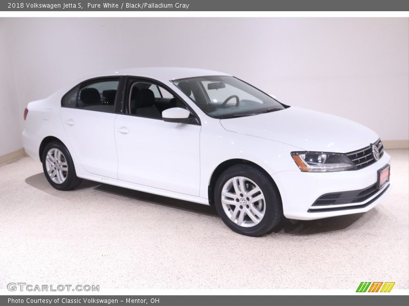 Pure White / Black/Palladium Gray 2018 Volkswagen Jetta S