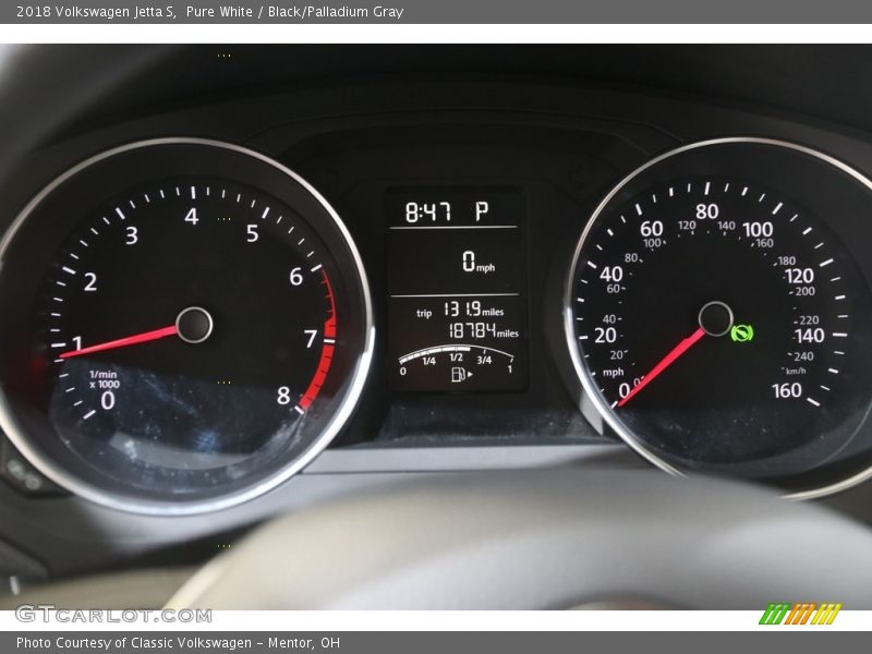Pure White / Black/Palladium Gray 2018 Volkswagen Jetta S