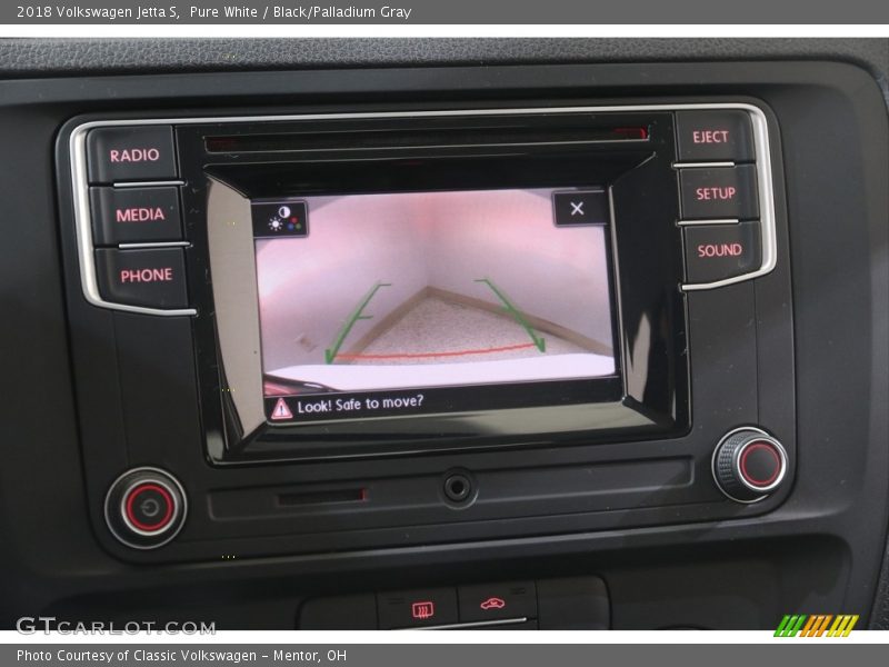 Pure White / Black/Palladium Gray 2018 Volkswagen Jetta S