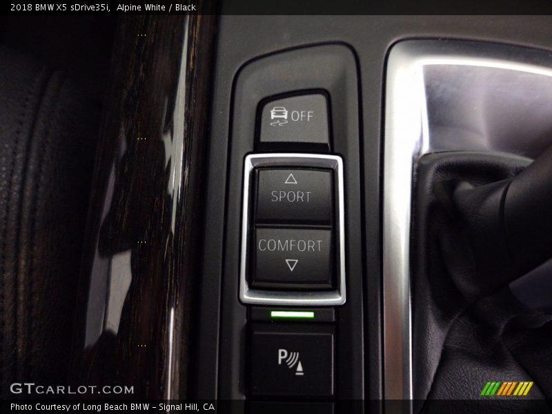 Alpine White / Black 2018 BMW X5 sDrive35i