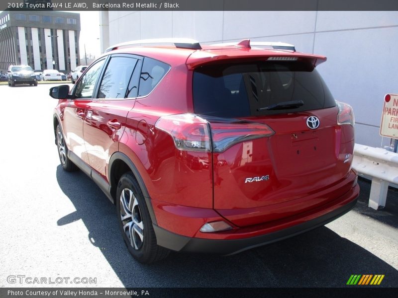 Barcelona Red Metallic / Black 2016 Toyota RAV4 LE AWD