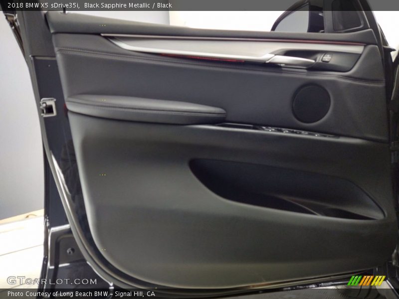 Black Sapphire Metallic / Black 2018 BMW X5 sDrive35i