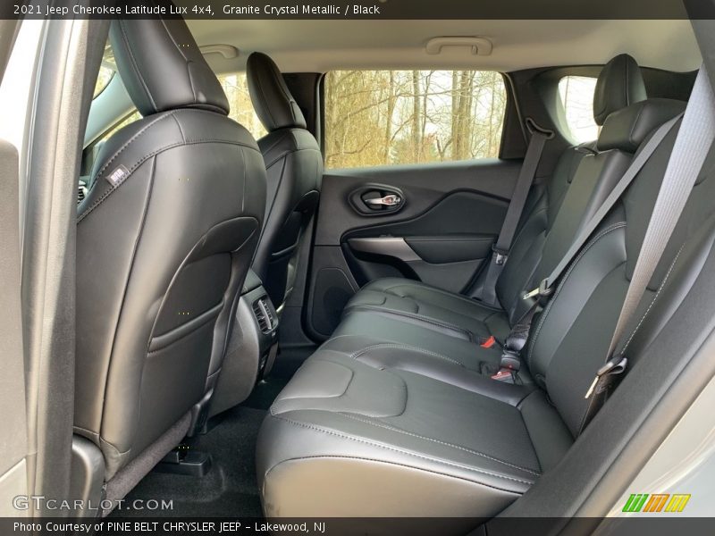 Granite Crystal Metallic / Black 2021 Jeep Cherokee Latitude Lux 4x4