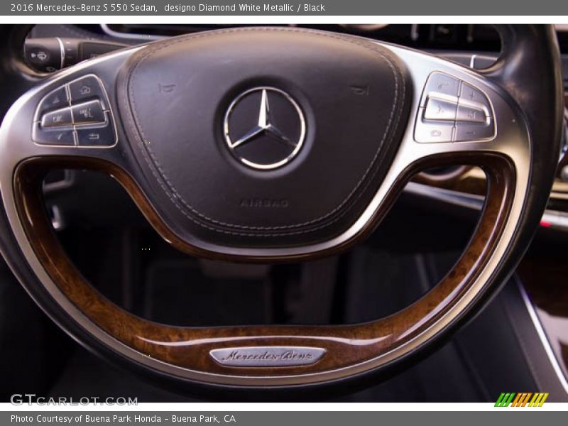 designo Diamond White Metallic / Black 2016 Mercedes-Benz S 550 Sedan