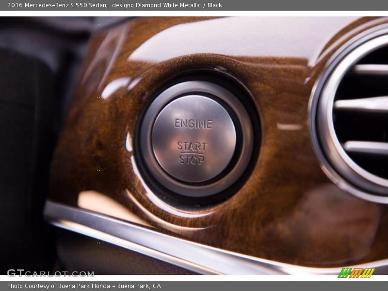 designo Diamond White Metallic / Black 2016 Mercedes-Benz S 550 Sedan