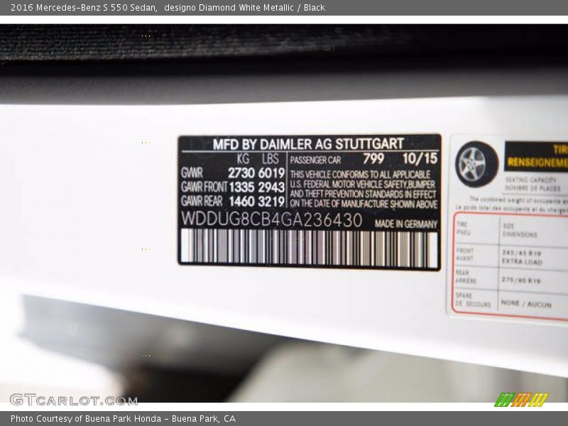 designo Diamond White Metallic / Black 2016 Mercedes-Benz S 550 Sedan