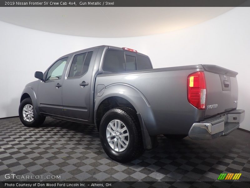 Gun Metallic / Steel 2019 Nissan Frontier SV Crew Cab 4x4