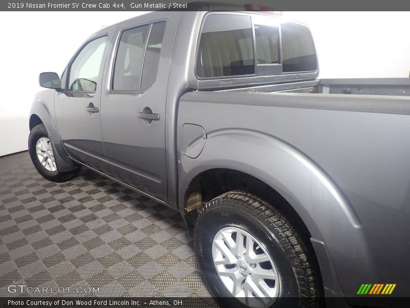 Gun Metallic / Steel 2019 Nissan Frontier SV Crew Cab 4x4