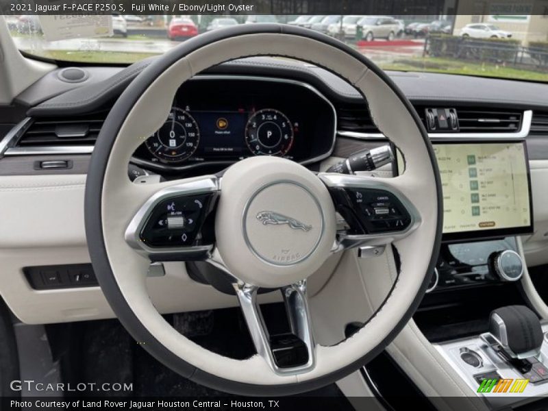 Fuji White / Ebony/Light Oyster 2021 Jaguar F-PACE P250 S