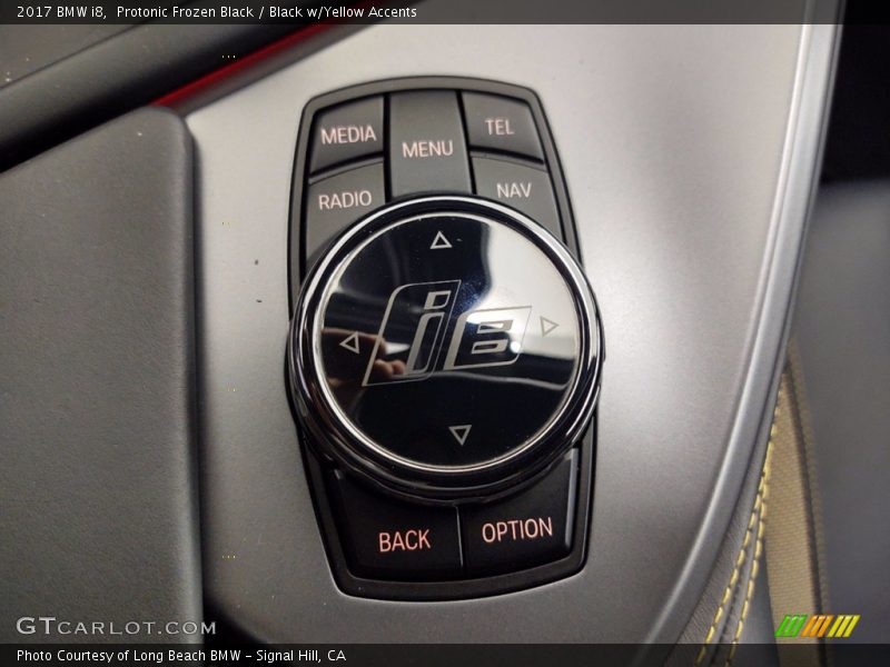 Controls of 2017 i8 