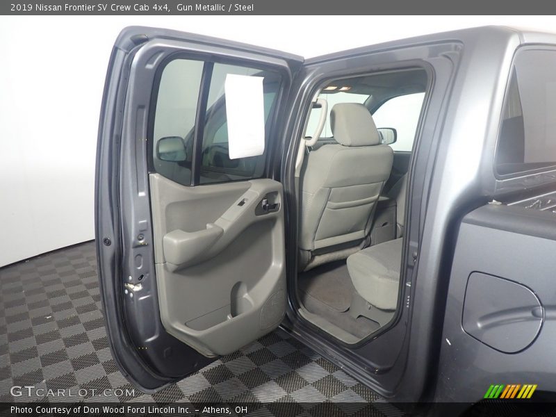 Gun Metallic / Steel 2019 Nissan Frontier SV Crew Cab 4x4