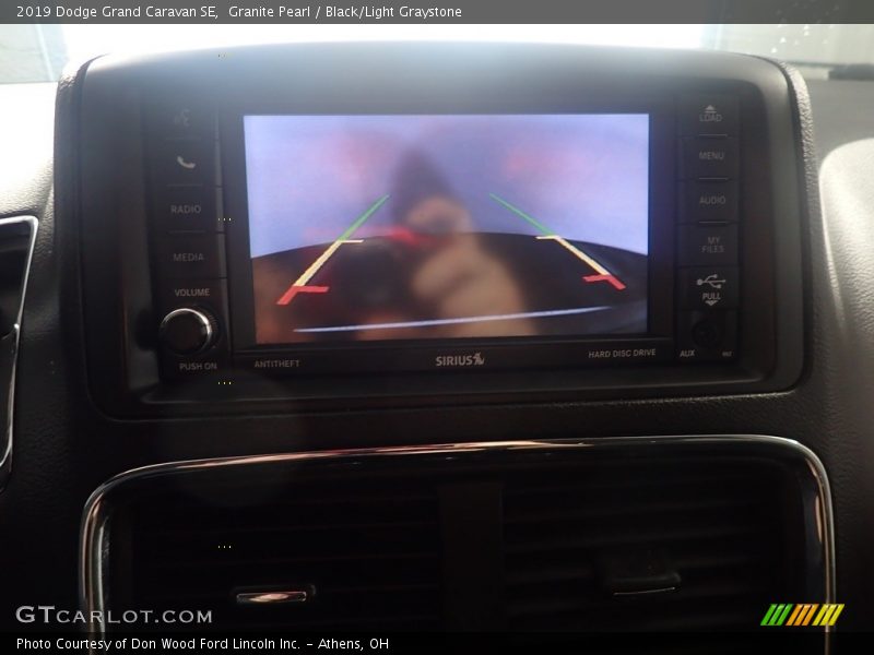 Granite Pearl / Black/Light Graystone 2019 Dodge Grand Caravan SE