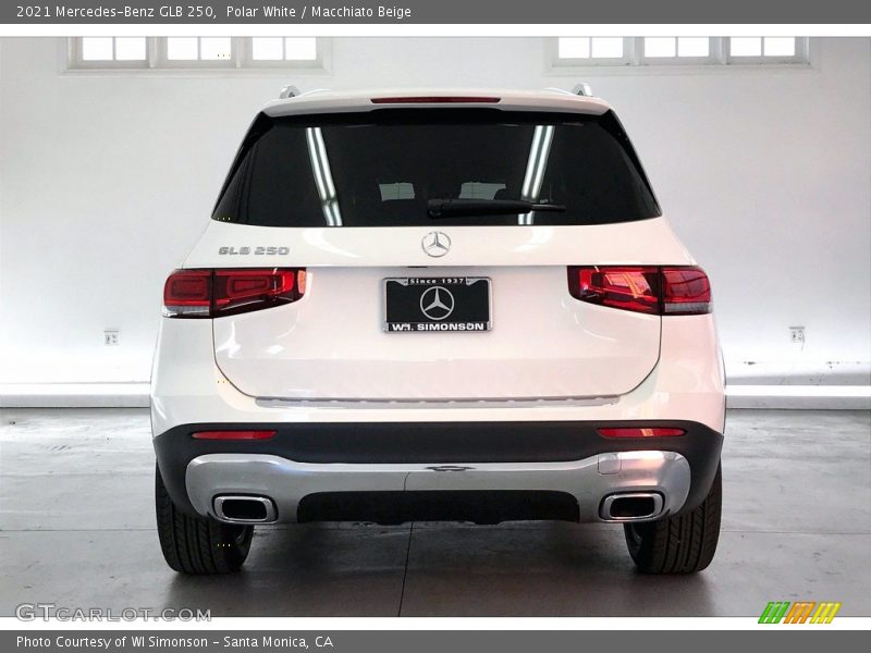 Polar White / Macchiato Beige 2021 Mercedes-Benz GLB 250