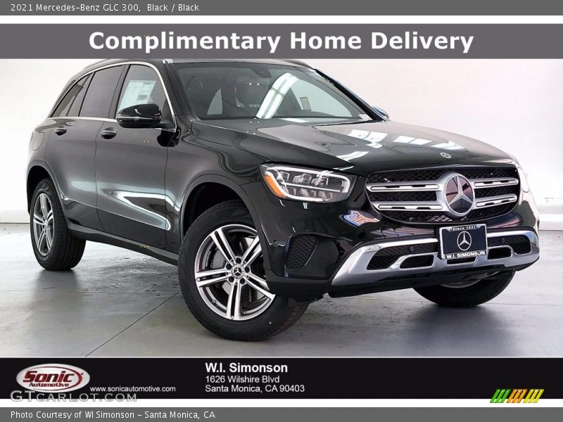 Black / Black 2021 Mercedes-Benz GLC 300