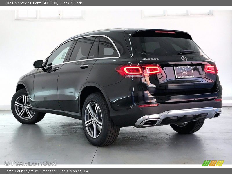 Black / Black 2021 Mercedes-Benz GLC 300