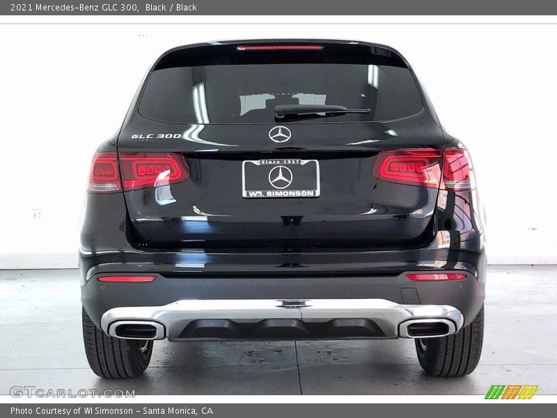 Black / Black 2021 Mercedes-Benz GLC 300