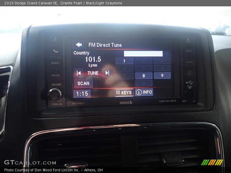 Granite Pearl / Black/Light Graystone 2019 Dodge Grand Caravan SE