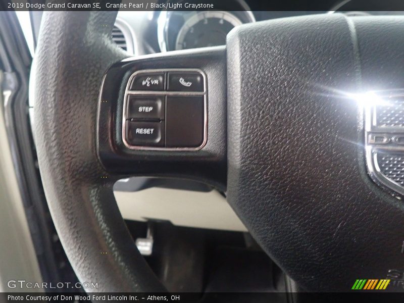 Granite Pearl / Black/Light Graystone 2019 Dodge Grand Caravan SE