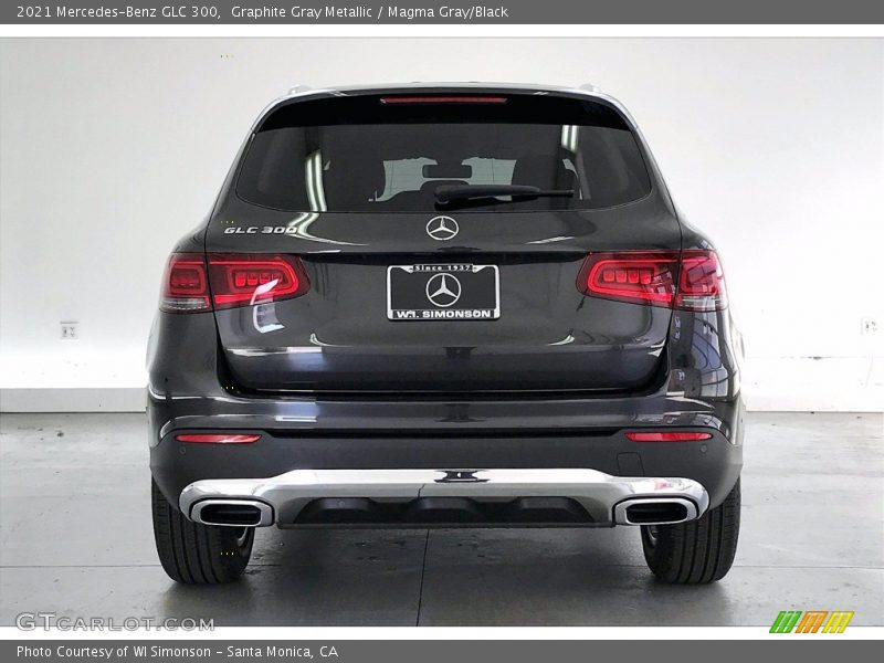 Graphite Gray Metallic / Magma Gray/Black 2021 Mercedes-Benz GLC 300