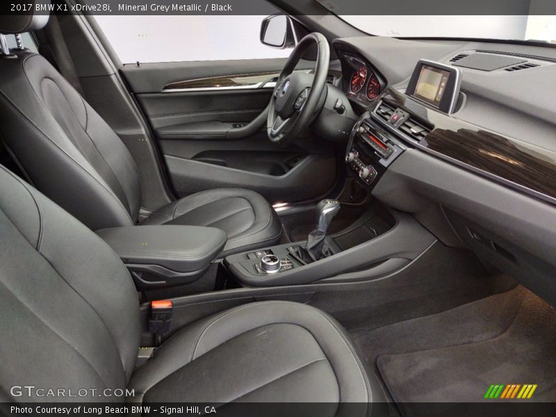 Mineral Grey Metallic / Black 2017 BMW X1 xDrive28i