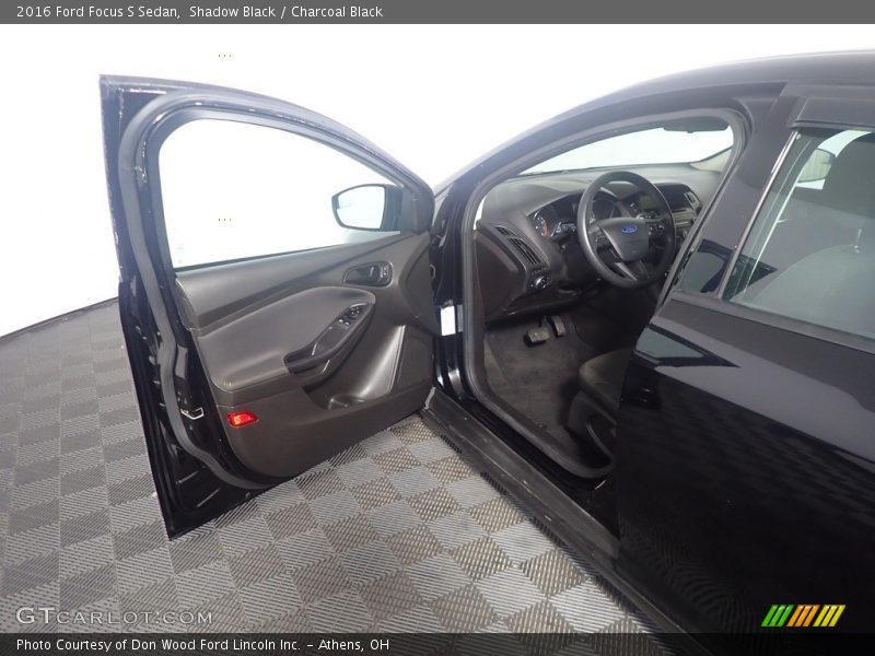 Shadow Black / Charcoal Black 2016 Ford Focus S Sedan