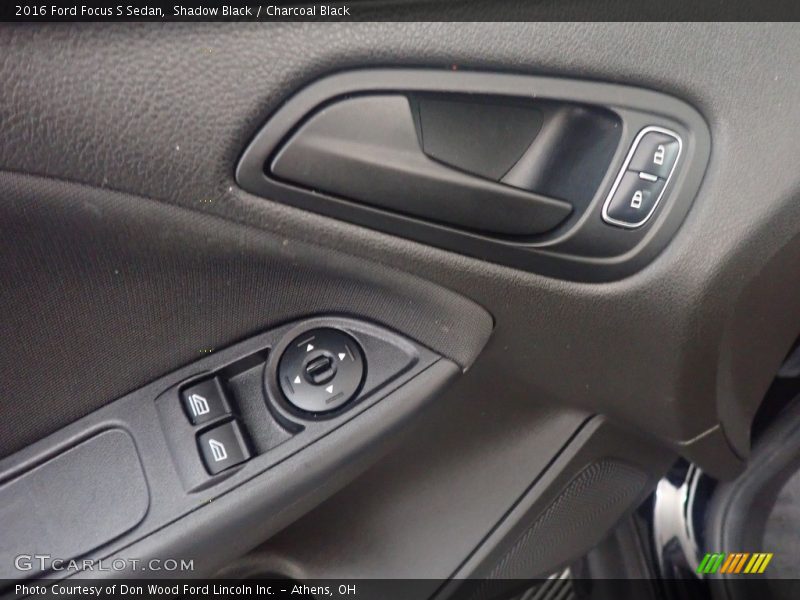 Shadow Black / Charcoal Black 2016 Ford Focus S Sedan
