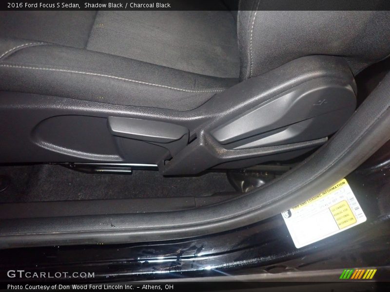 Shadow Black / Charcoal Black 2016 Ford Focus S Sedan