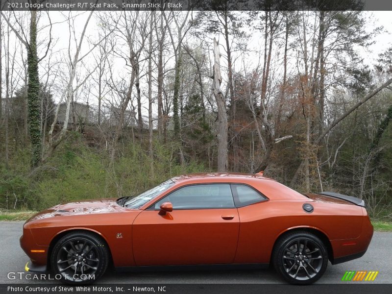 Sinamon Stick / Black 2021 Dodge Challenger R/T Scat Pack