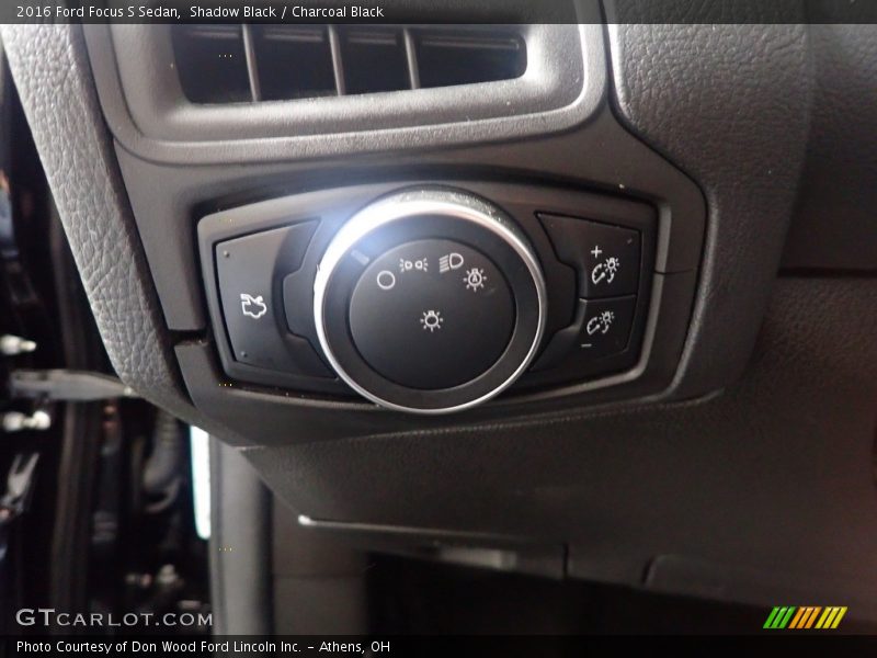 Shadow Black / Charcoal Black 2016 Ford Focus S Sedan