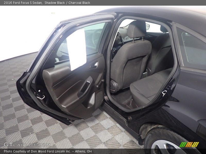 Shadow Black / Charcoal Black 2016 Ford Focus S Sedan