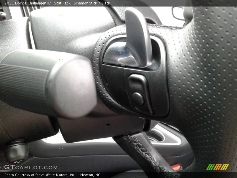 Sinamon Stick / Black 2021 Dodge Challenger R/T Scat Pack