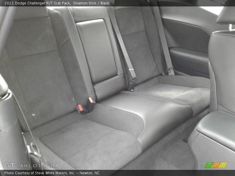 Sinamon Stick / Black 2021 Dodge Challenger R/T Scat Pack