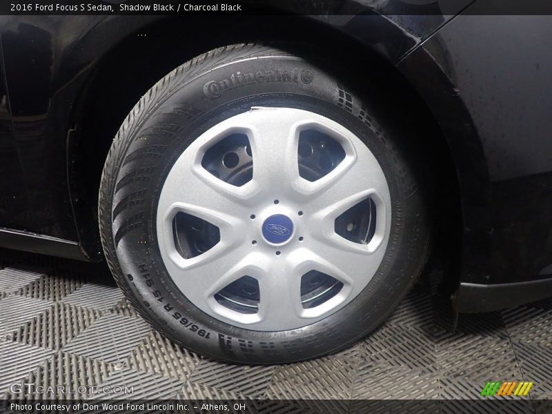Shadow Black / Charcoal Black 2016 Ford Focus S Sedan
