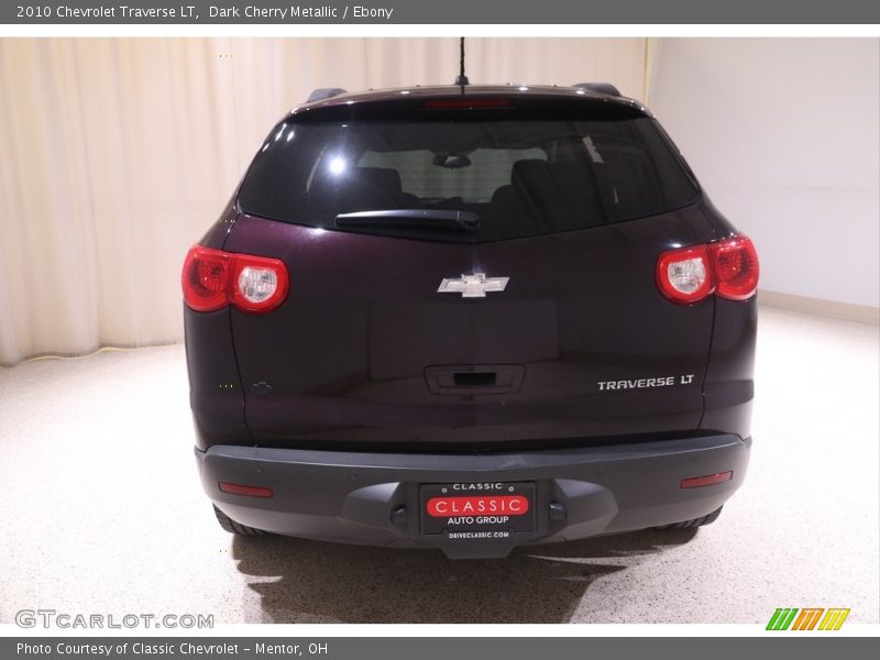 Dark Cherry Metallic / Ebony 2010 Chevrolet Traverse LT