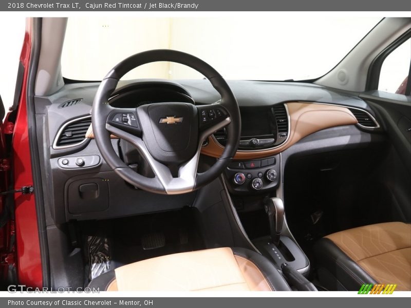 Cajun Red Tintcoat / Jet Black/Brandy 2018 Chevrolet Trax LT