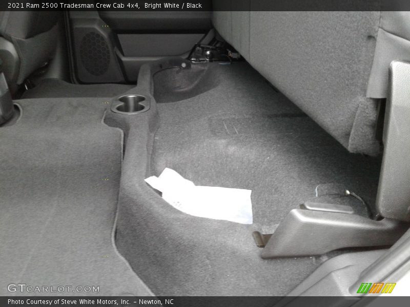 Bright White / Black 2021 Ram 2500 Tradesman Crew Cab 4x4