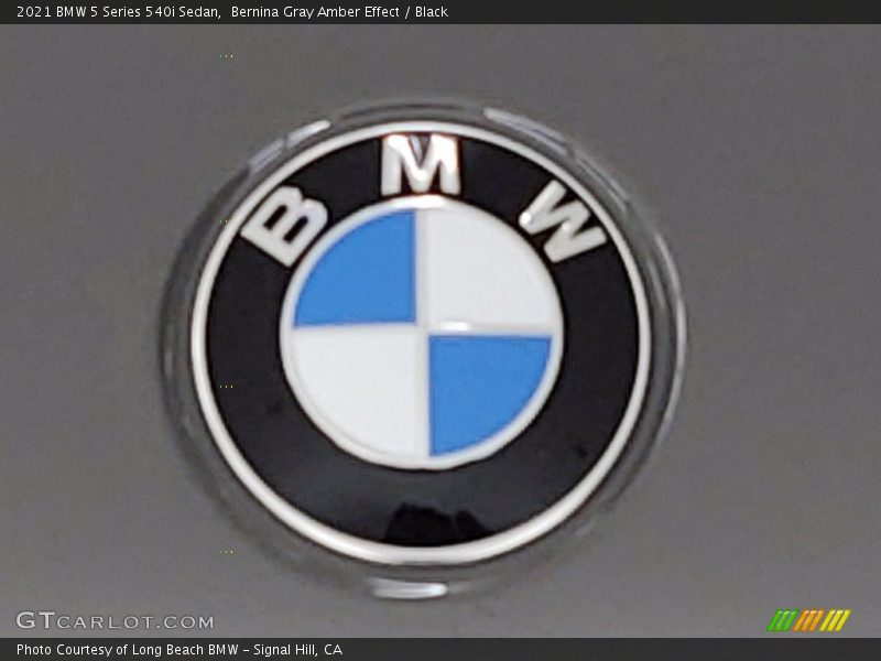 Bernina Gray Amber Effect / Black 2021 BMW 5 Series 540i Sedan