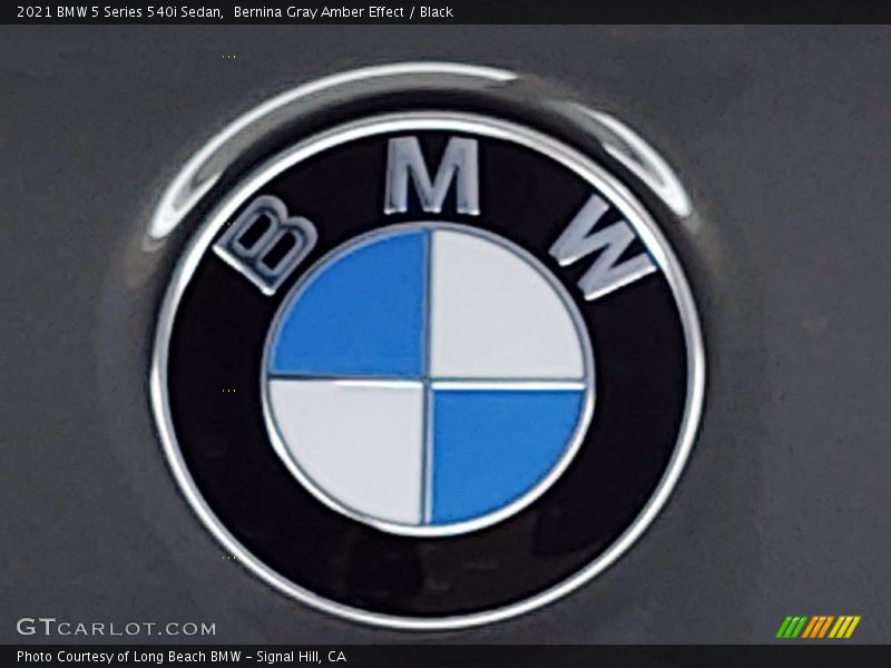 Bernina Gray Amber Effect / Black 2021 BMW 5 Series 540i Sedan