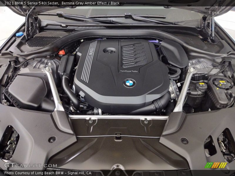 Bernina Gray Amber Effect / Black 2021 BMW 5 Series 540i Sedan