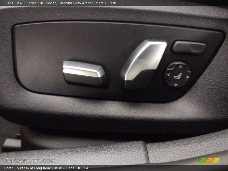 Bernina Gray Amber Effect / Black 2021 BMW 5 Series 540i Sedan