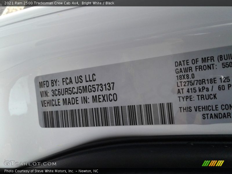 Bright White / Black 2021 Ram 2500 Tradesman Crew Cab 4x4