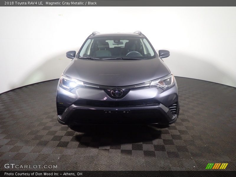 Magnetic Gray Metallic / Black 2018 Toyota RAV4 LE